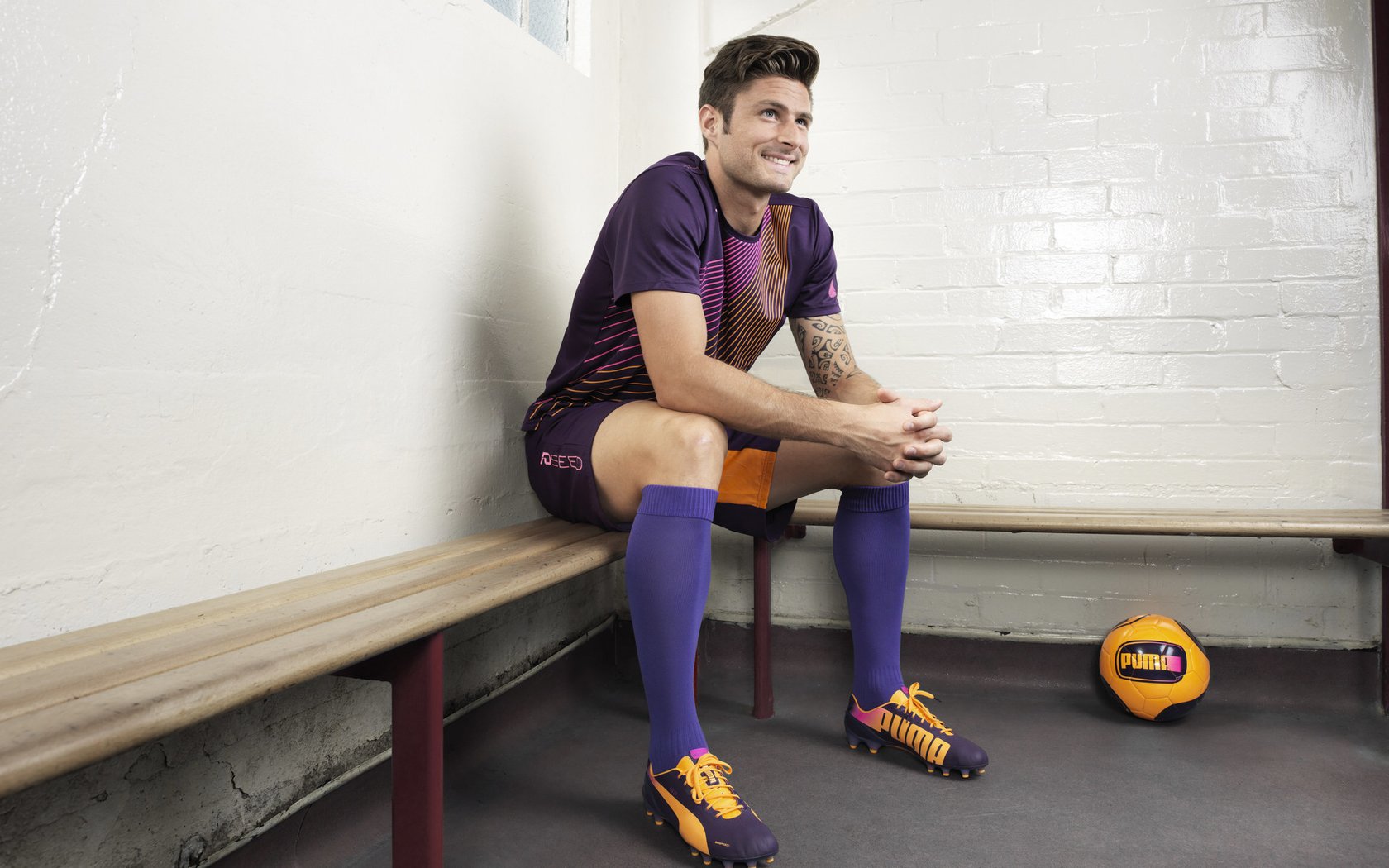 开云体育app-皇马火力压制突尼斯，金玟哉在西决生死战接管比赛